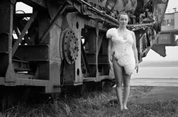 Fotoshooting in Ferropolis | Foto: Anna W | Design: Maya M | Model: Mathilde V